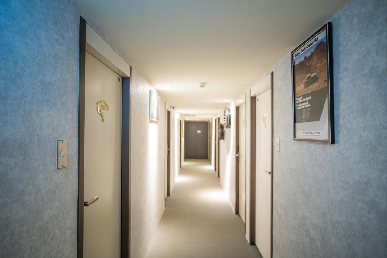The Cole Hotel Taipei Exterior photo