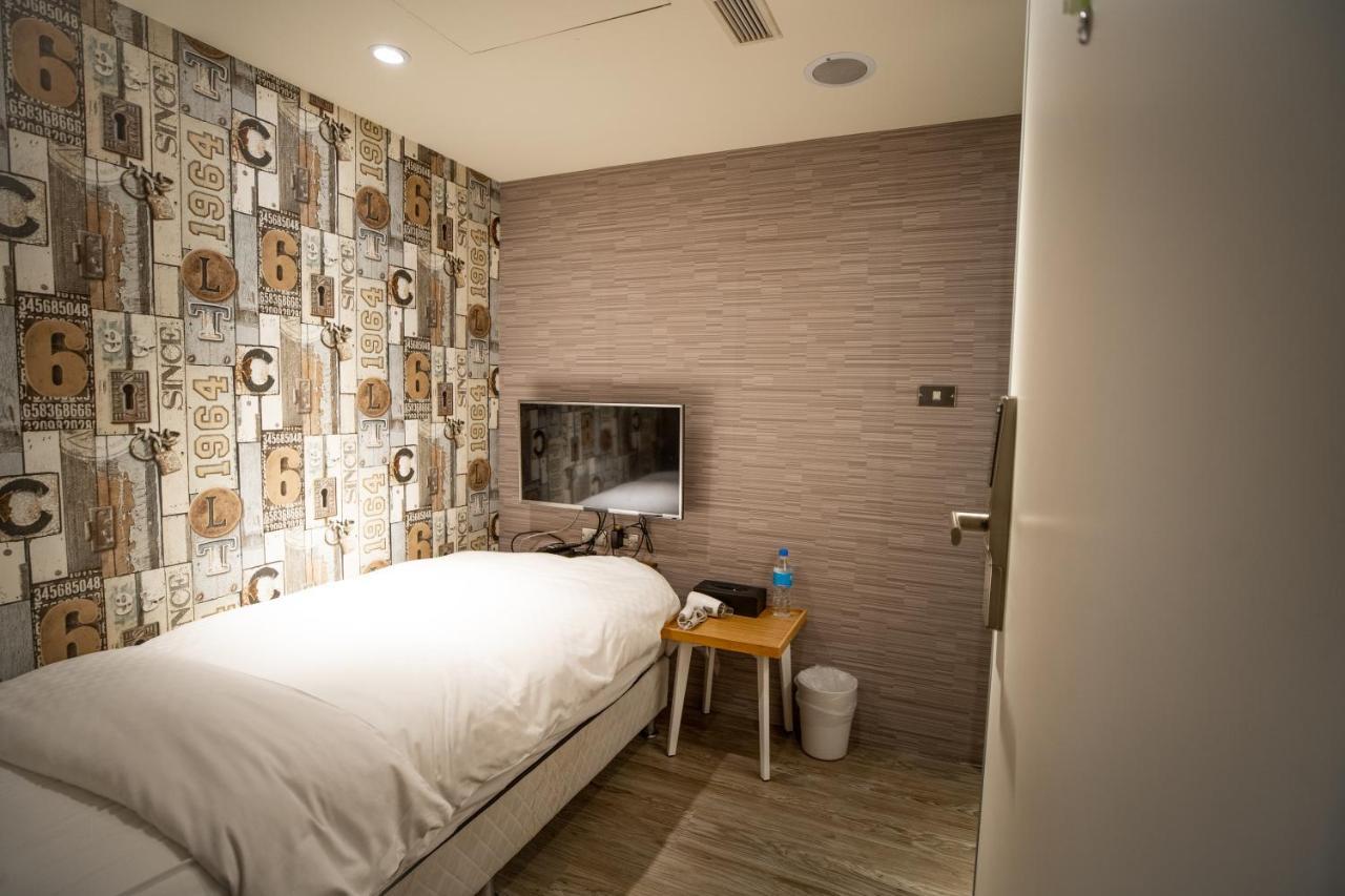 The Cole Hotel Taipei Exterior photo